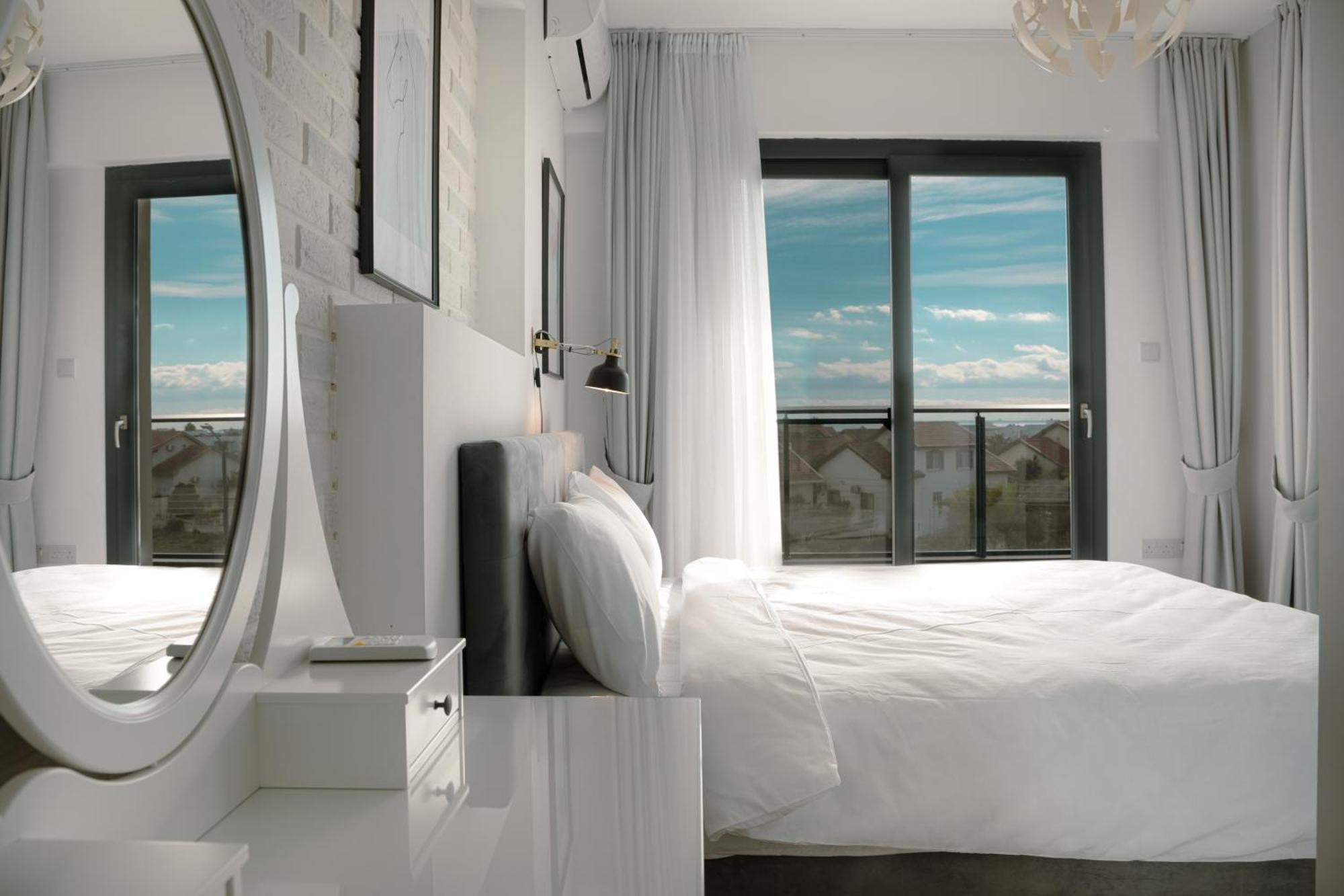 Terra Apartments In Caesar Blue Resort, Fixed Lunch Till 3Pm, Gym, Heated Pool, Sauna, Kids Club Rizokarpaso Экстерьер фото