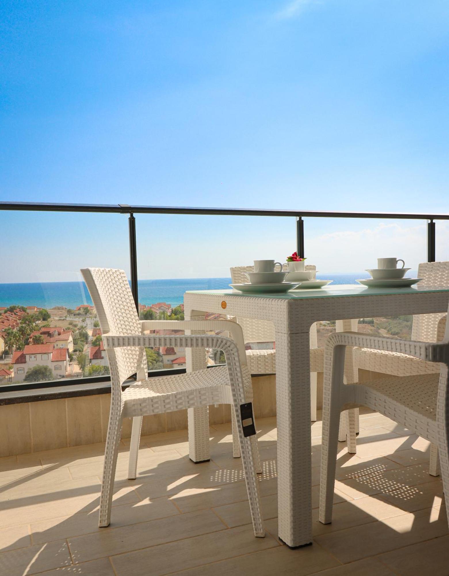 Terra Apartments In Caesar Blue Resort, Fixed Lunch Till 3Pm, Gym, Heated Pool, Sauna, Kids Club Rizokarpaso Экстерьер фото